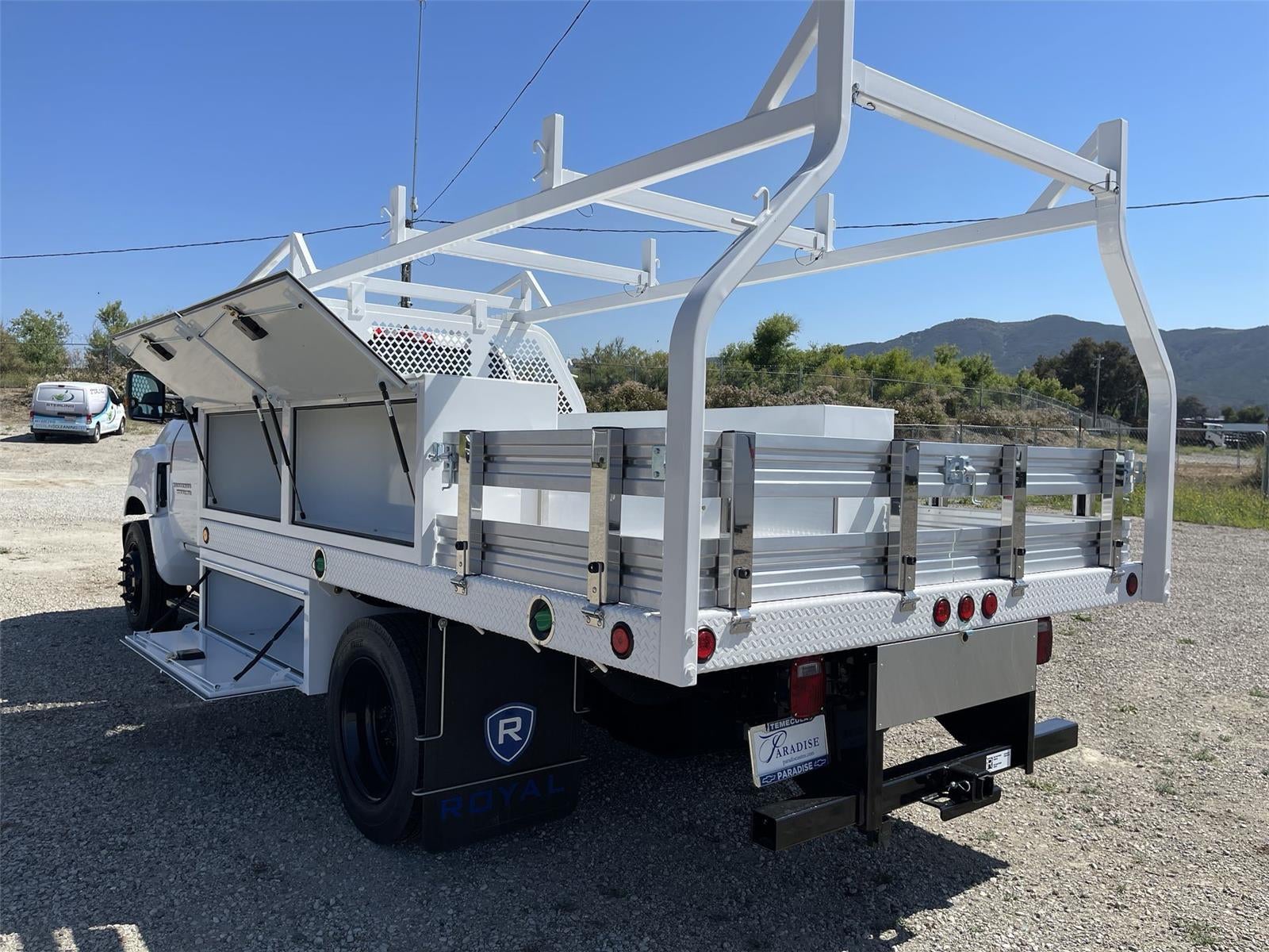 2025 Chevrolet Silverado 5500 HD Work Truck