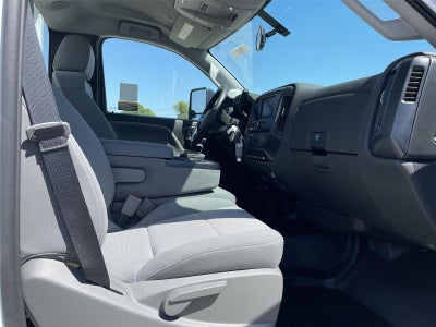 2025 Chevrolet Silverado 5500 HD Work Truck