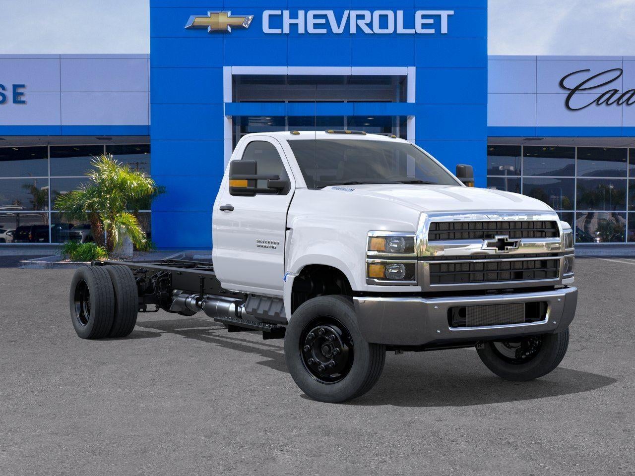 2025 Chevrolet Silverado 5500 HD Work Truck