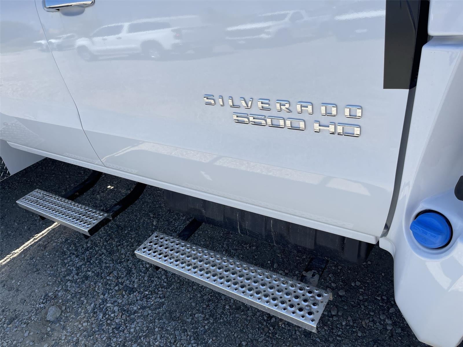 2026 Chevrolet Silverado 5500 HD LT