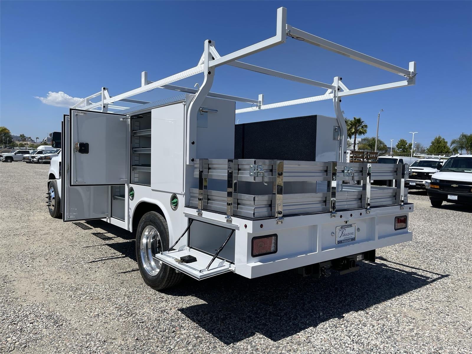 2026 Chevrolet Silverado 5500 HD LT