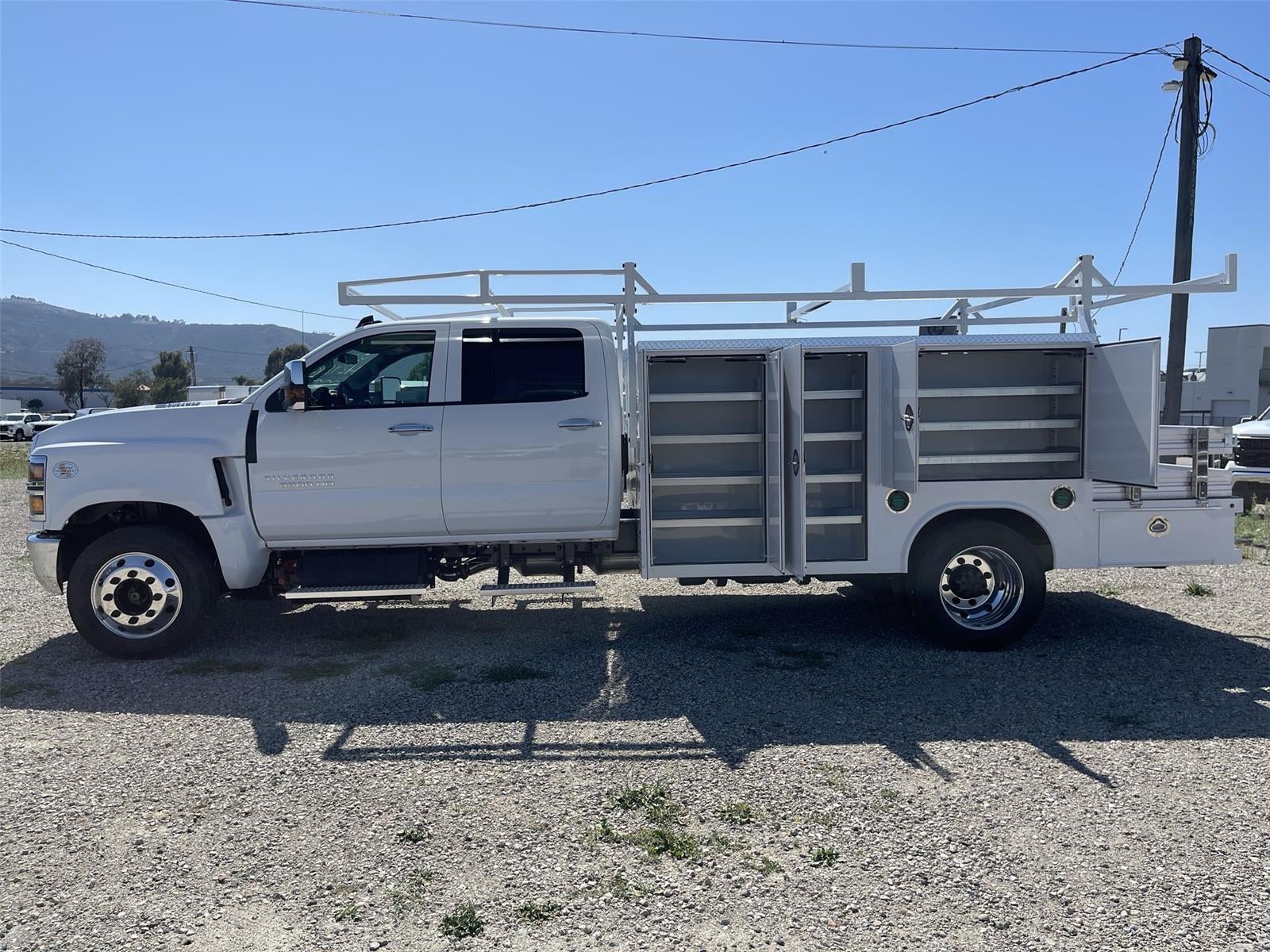 2026 Chevrolet Silverado 5500 HD LT