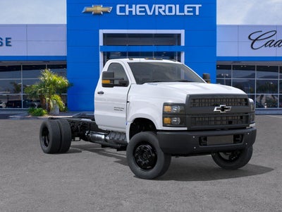 2026 Chevrolet Silverado 6500 HD Work Truck
