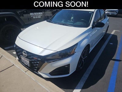 2025 Nissan Altima SR FWD