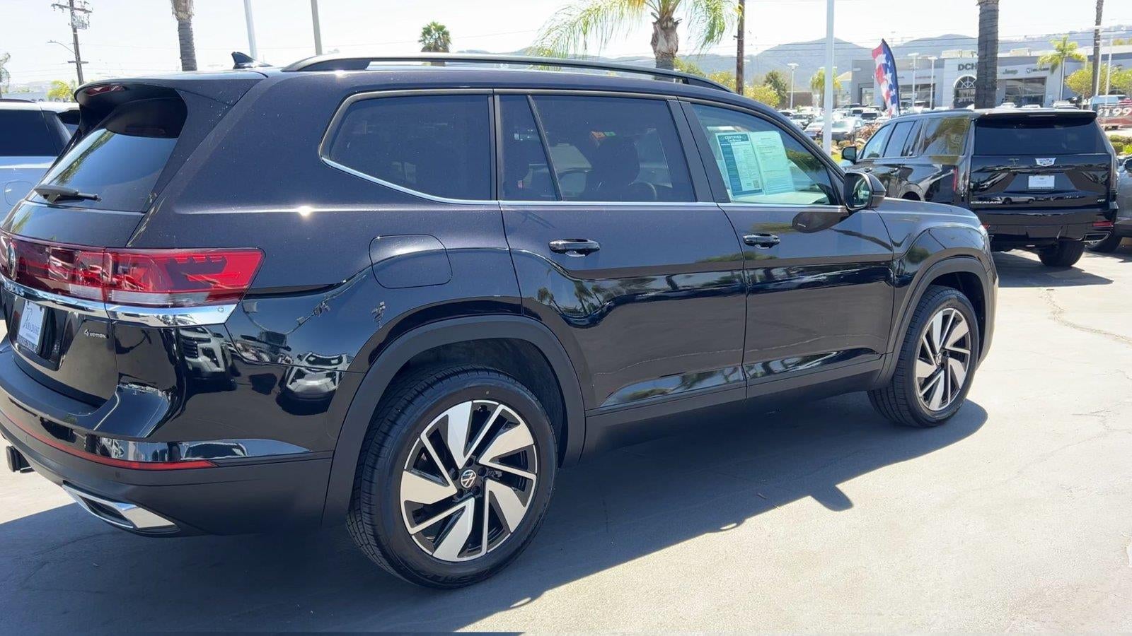 2024 Volkswagen Atlas 2.0T SE w/Technology