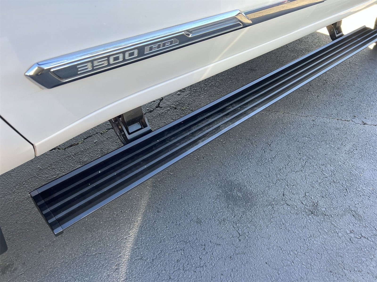 2024 Chevrolet Silverado 3500 HD High Country