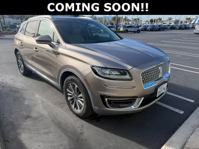 2019 Lincoln Nautilus Select