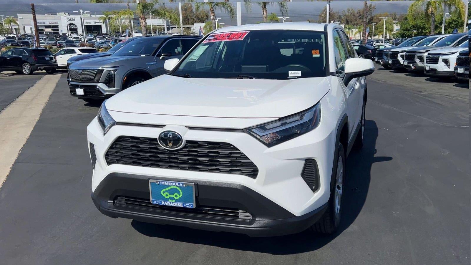 2025 Toyota RAV4 LE
