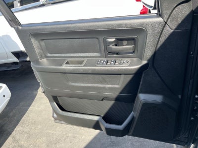 2022 RAM 2500 Tradesman Crew Cab 4x4 6'4" Box