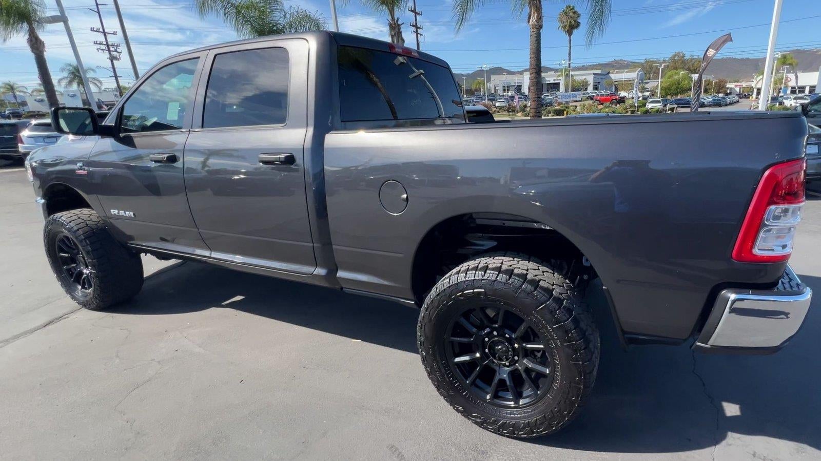 2022 RAM 2500 Tradesman Crew Cab 4x4 6'4" Box