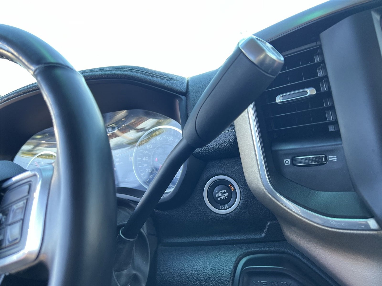 2022 RAM 2500 Laramie Crew Cab 4x4 6'4" Box