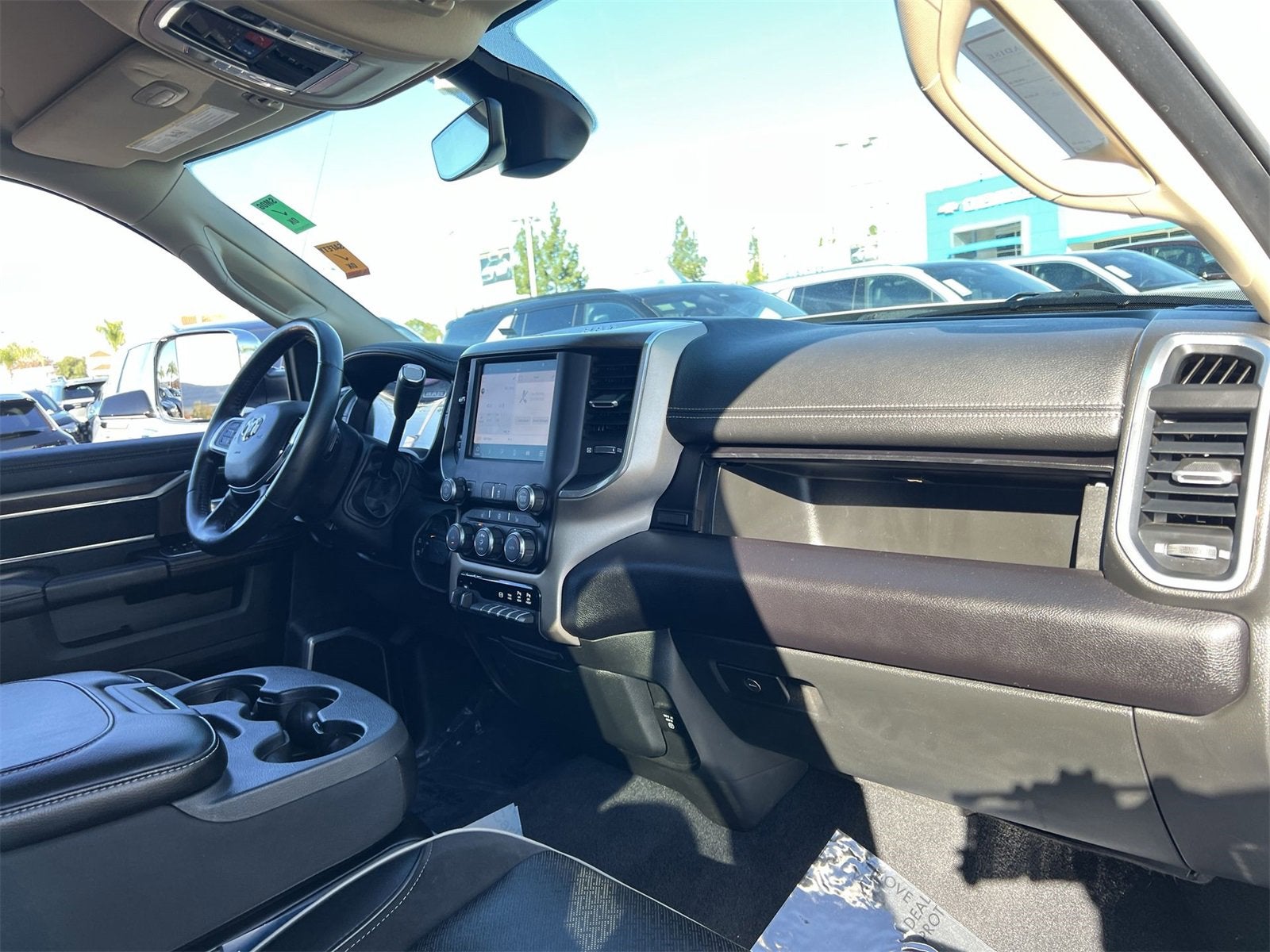 2022 RAM 2500 Laramie Crew Cab 4x4 6'4" Box