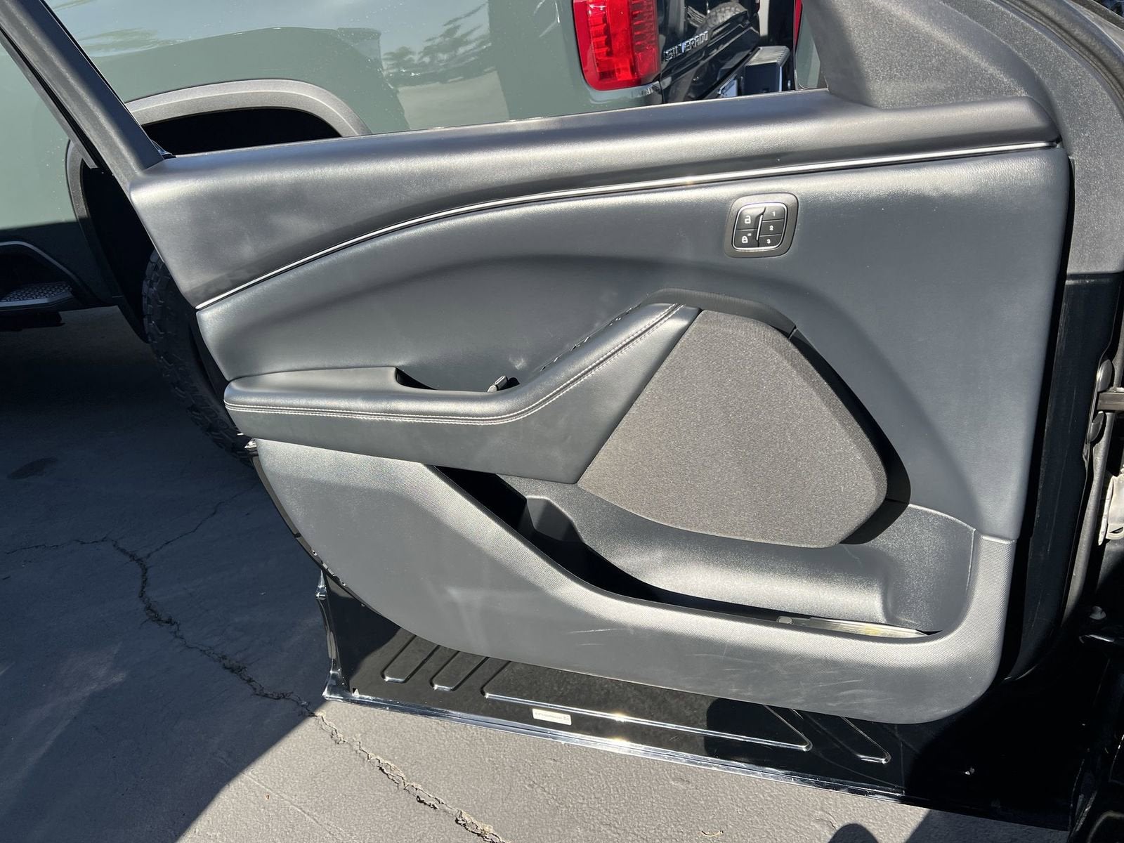 2021 Ford Mustang Mach-E Select