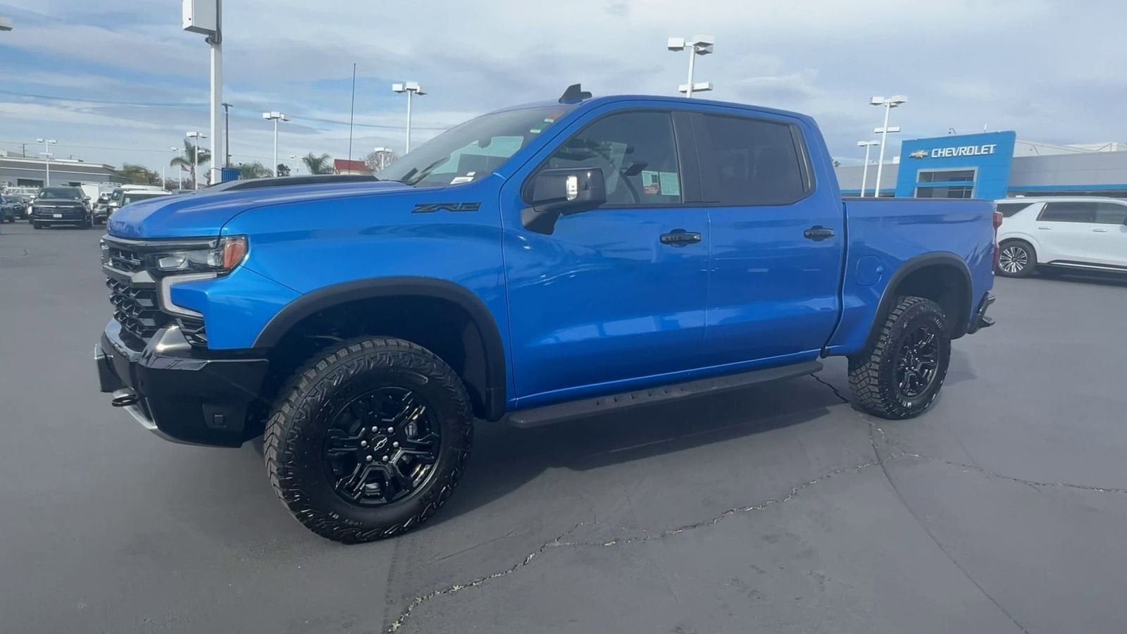 2025 Chevrolet Silverado 1500 ZR2