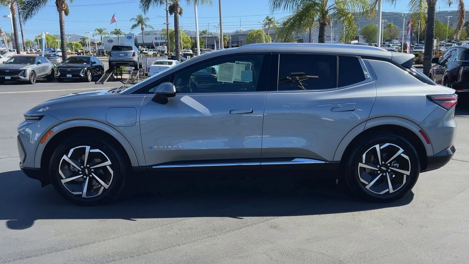 2025 Chevrolet Equinox EV LT