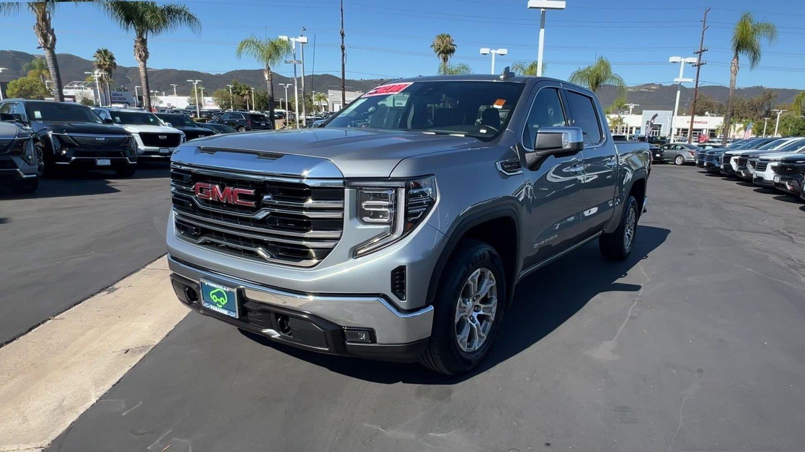 2025 GMC Sierra 1500 SLT