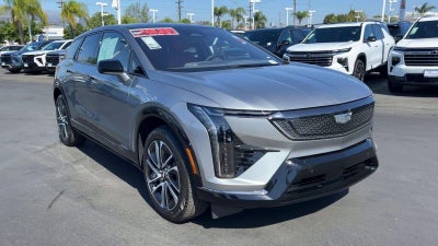 2025 Cadillac OPTIQ Sport 2