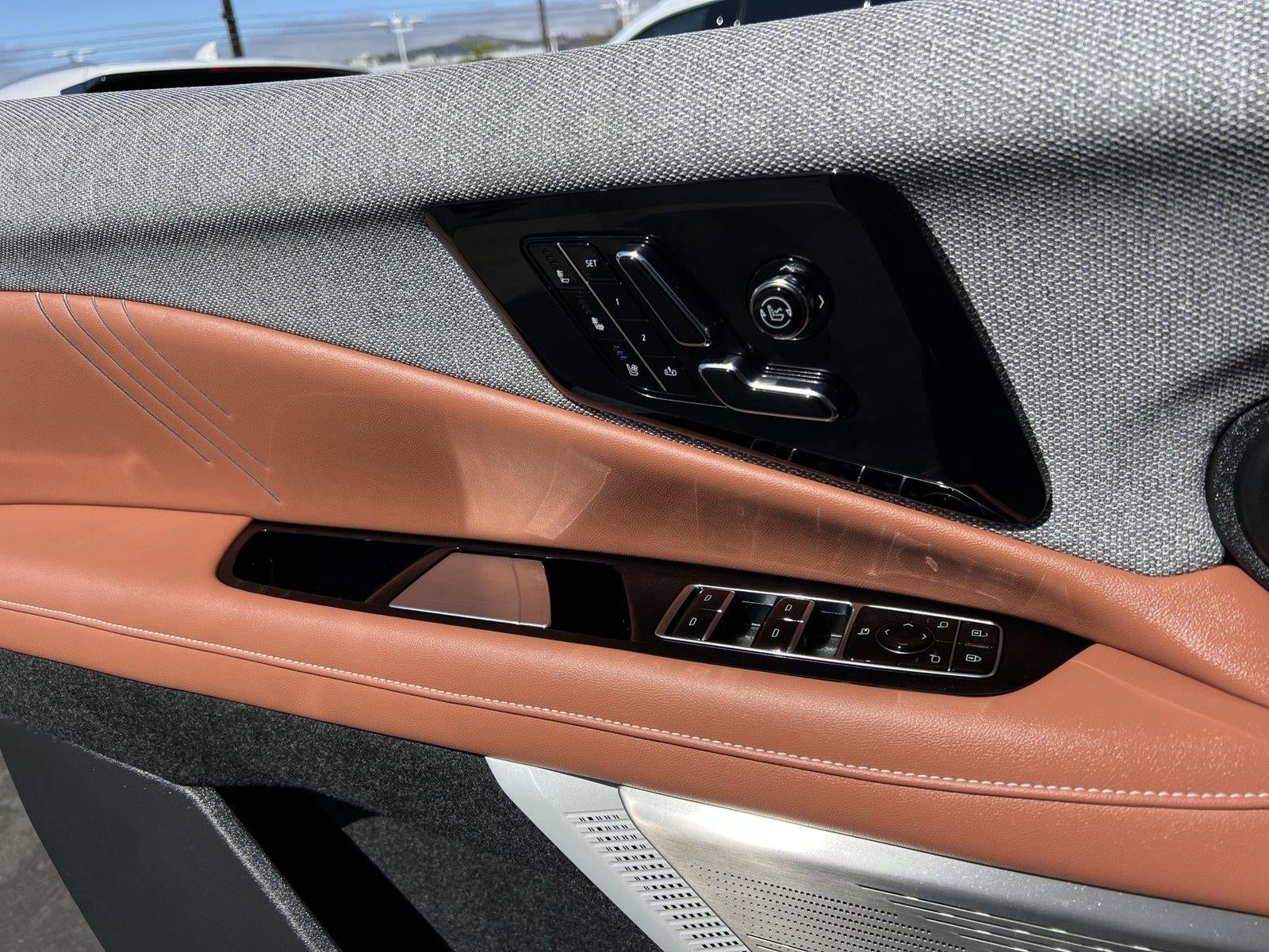 2025 Cadillac OPTIQ Sport 2