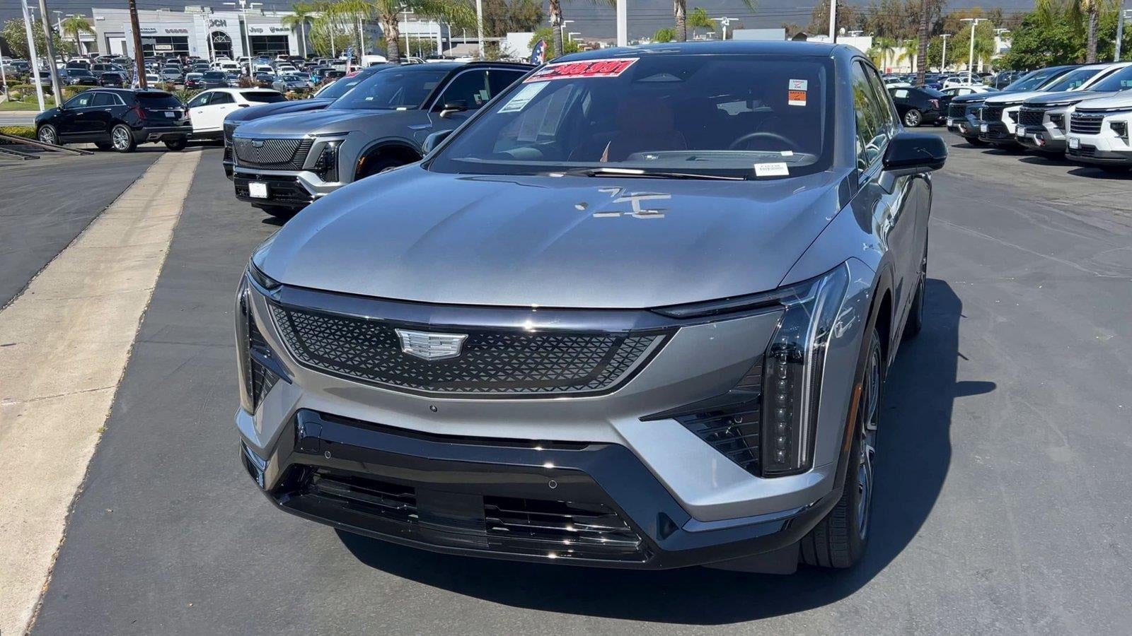 2025 Cadillac OPTIQ Sport 2