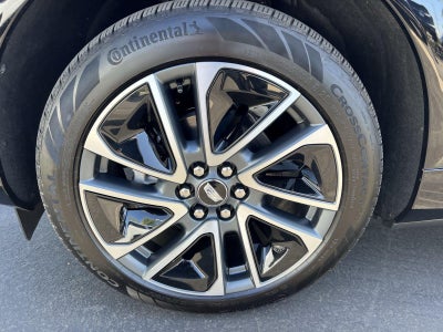 2025 Cadillac OPTIQ Sport 2