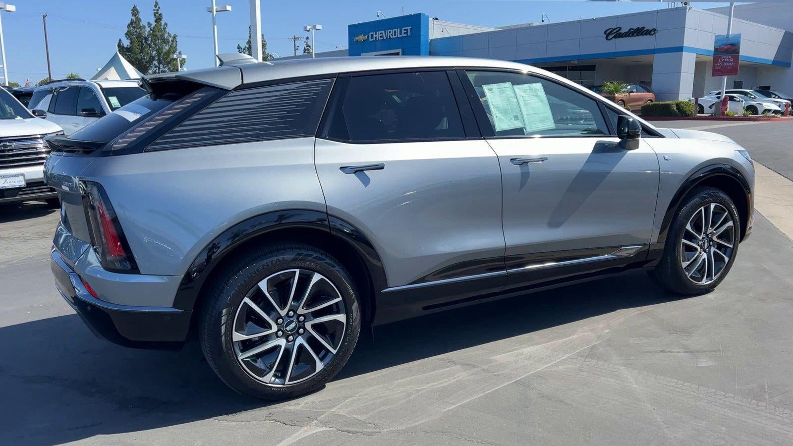 2025 Cadillac OPTIQ Sport 2