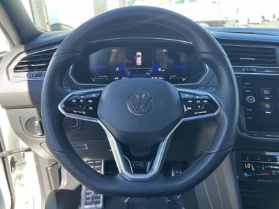 2024 Volkswagen Tiguan 2.0T SE R-Line Black