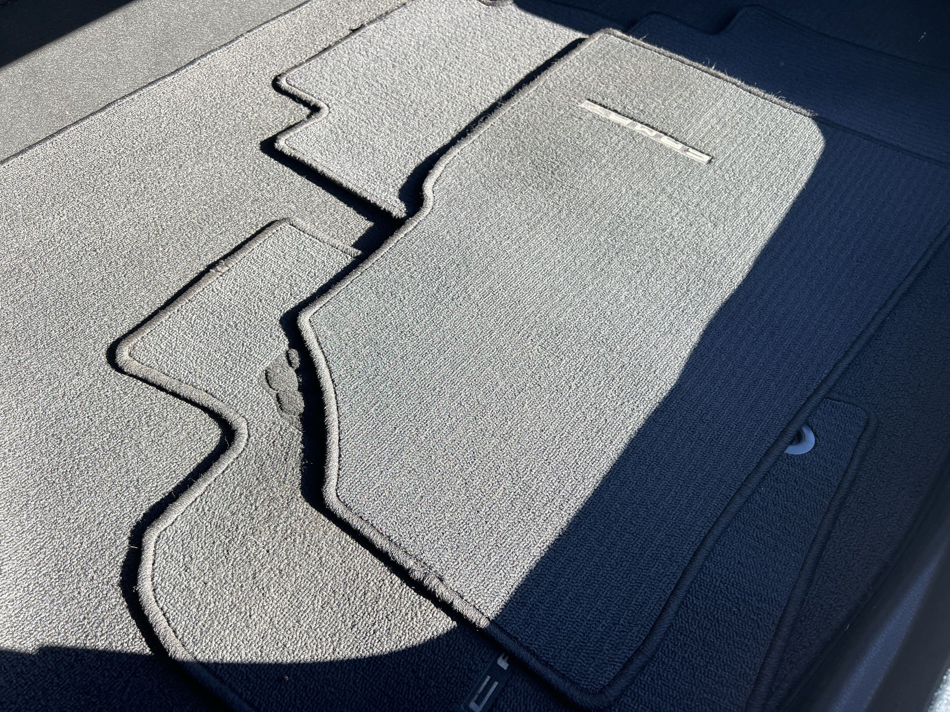 2021 Toyota Camry SE Hybrid