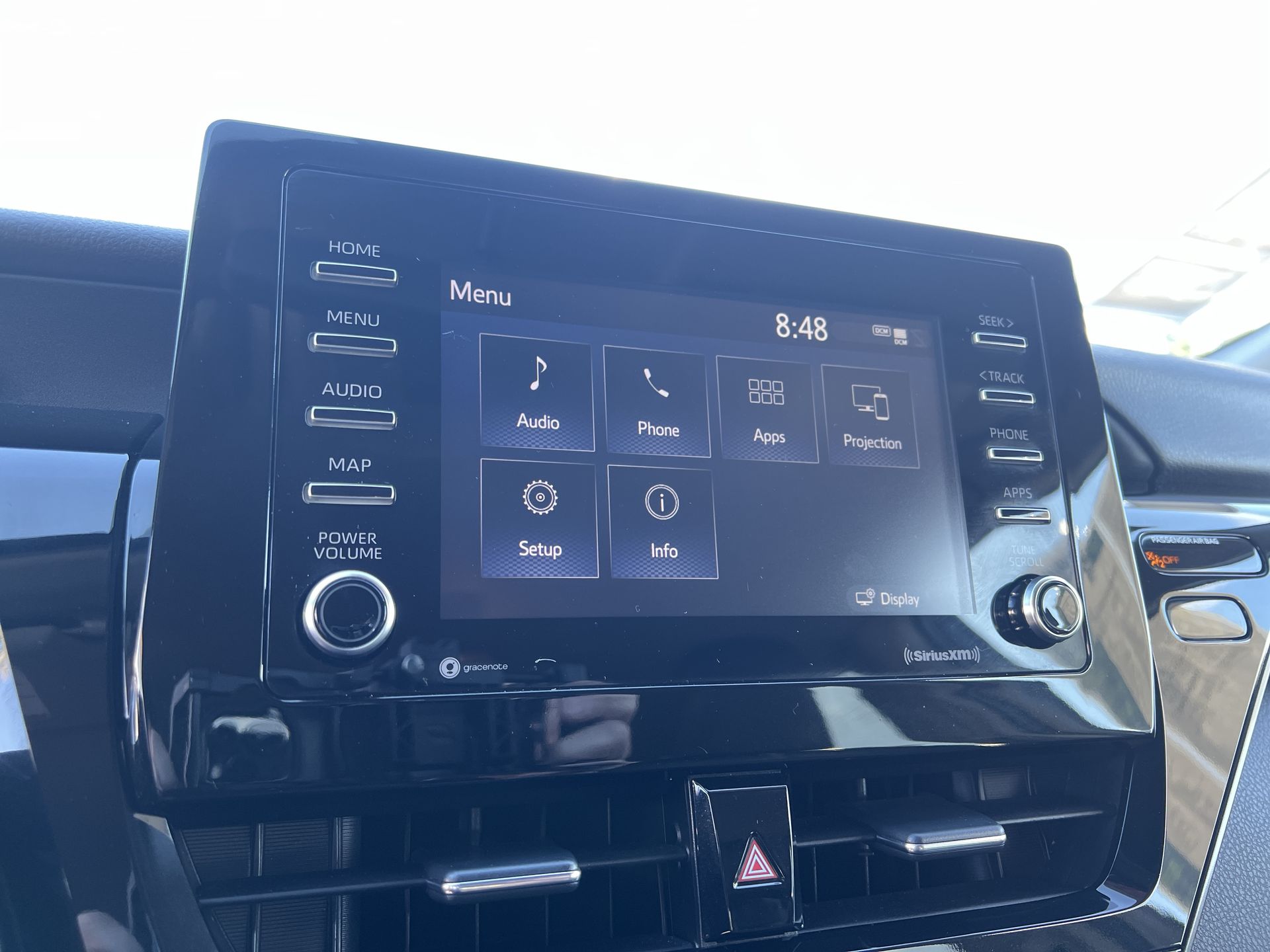 2021 Toyota Camry SE Hybrid