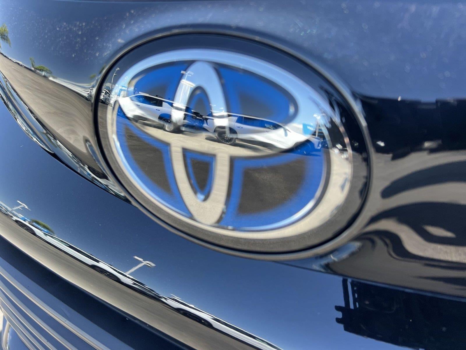 2025 Toyota Sienna XSE