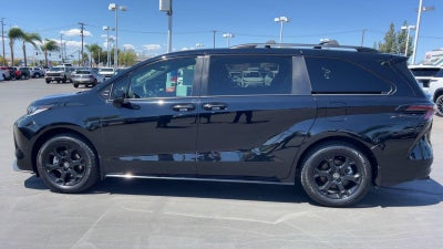 2025 Toyota Sienna XSE
