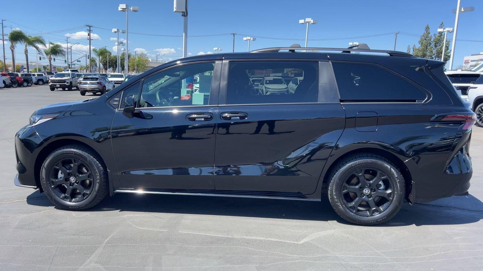 2025 Toyota Sienna XSE