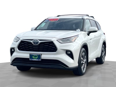 2021 Toyota Highlander Hybrid XLE