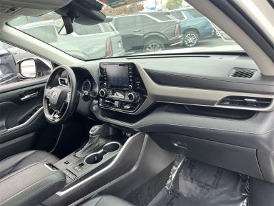 2021 Toyota Highlander Hybrid XLE