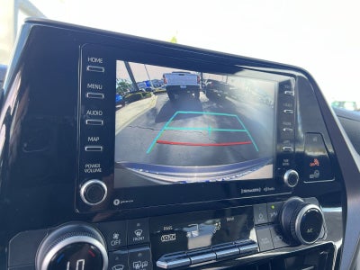 2021 Toyota Highlander LE