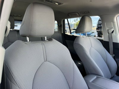 2021 Toyota Highlander LE