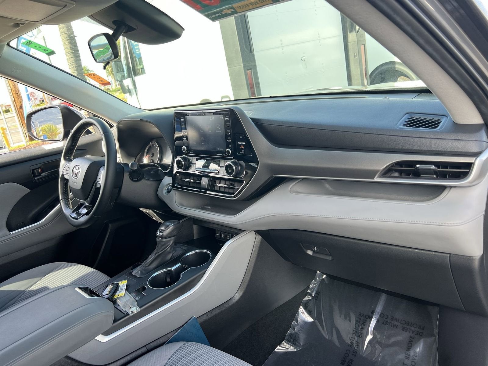 2021 Toyota Highlander LE