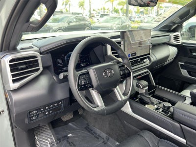 2025 Toyota Tundra Hybrid Platinum Hybrid CrewMax 5.5' Bed