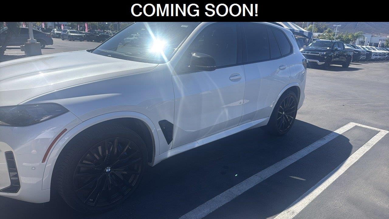 2024 BMW X5 M60i