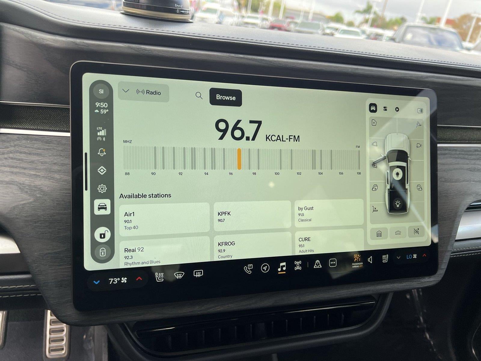 2023 RIVIAN R1T Adventure