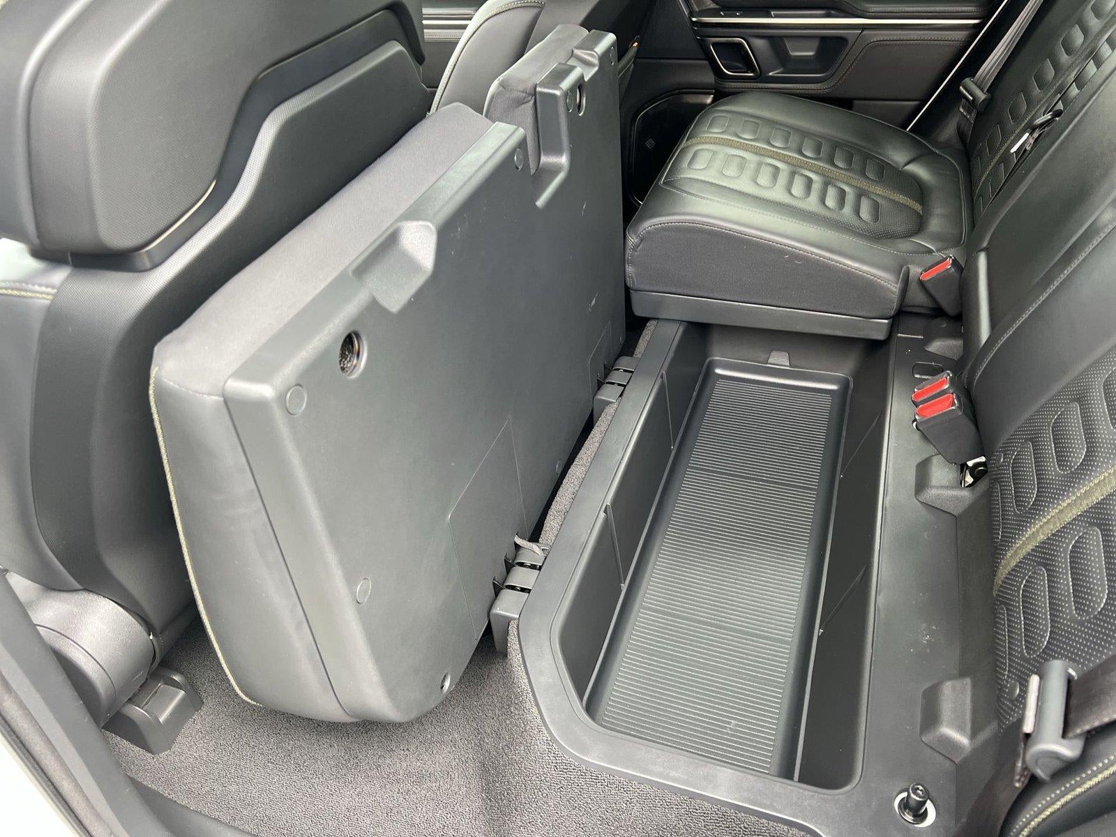 2023 RIVIAN R1T Adventure