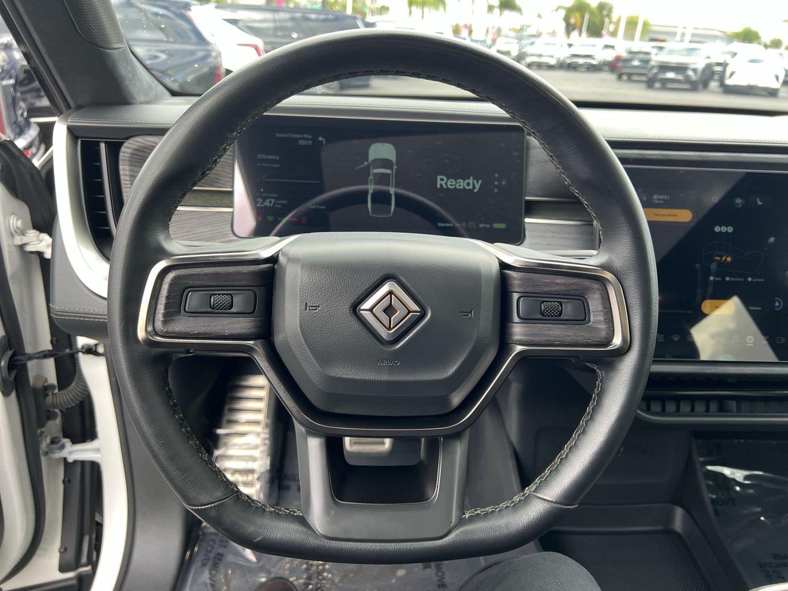 2023 RIVIAN R1T Adventure