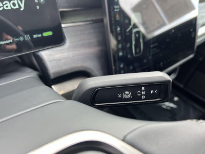 2023 RIVIAN R1T Adventure