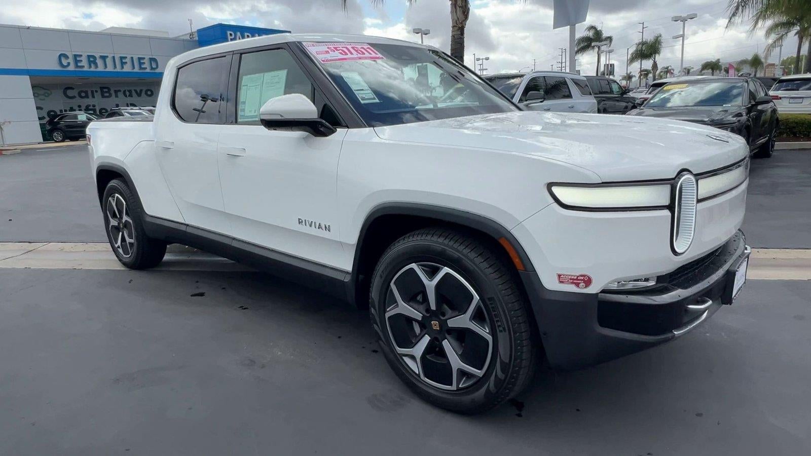 2023 RIVIAN R1T Adventure