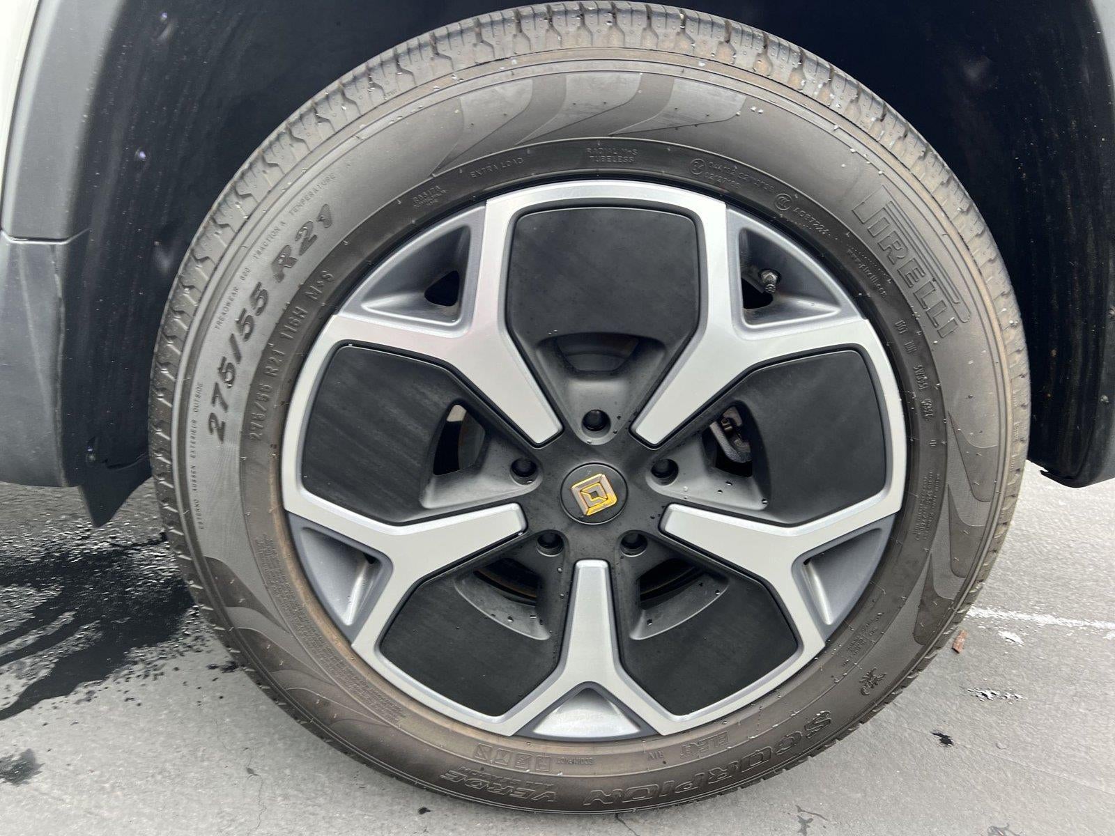 2023 RIVIAN R1T Adventure