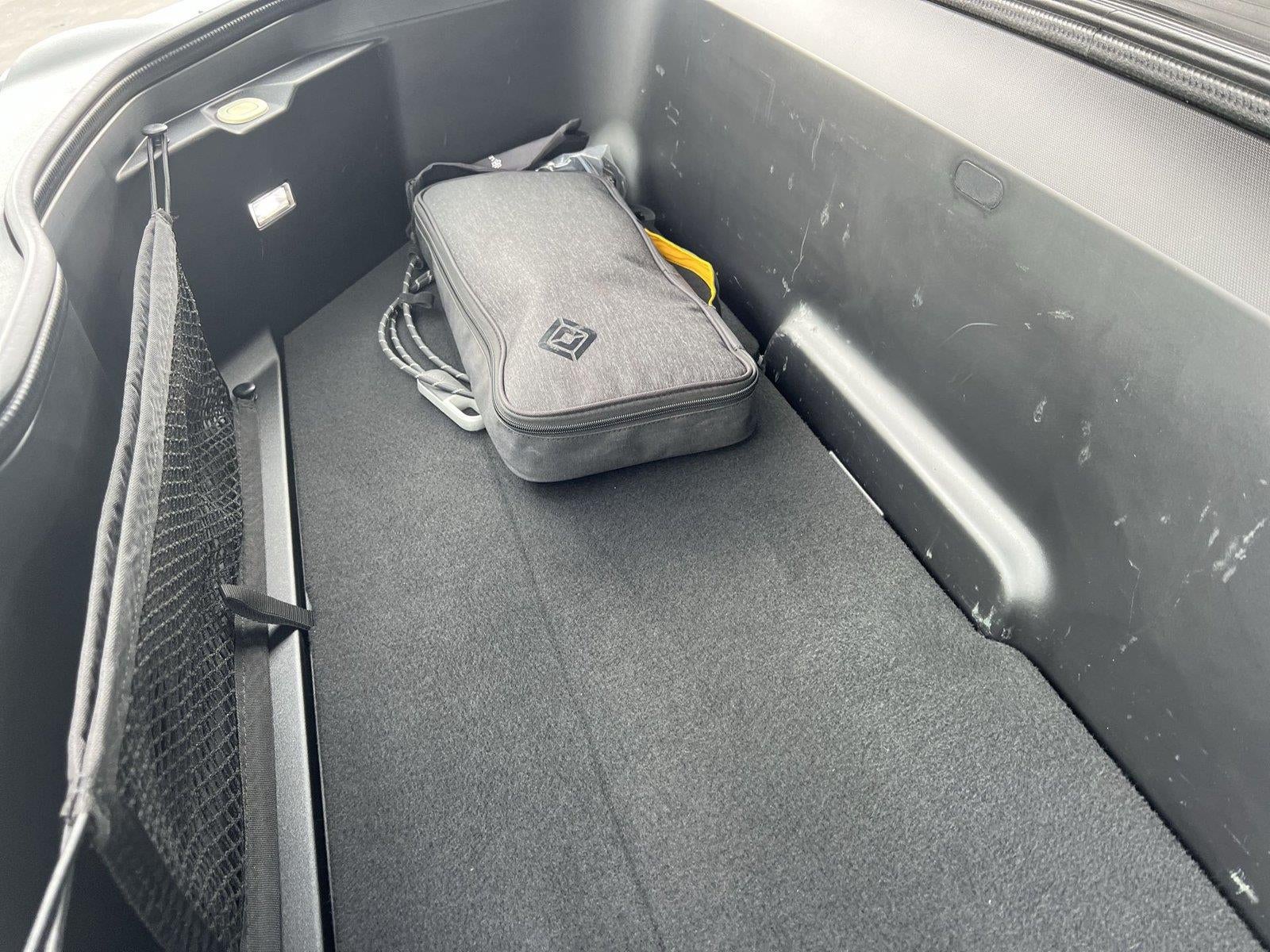 2023 RIVIAN R1T Adventure