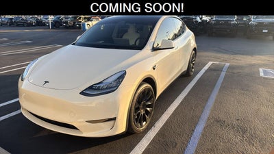 2023 Tesla Model Y Long Range
