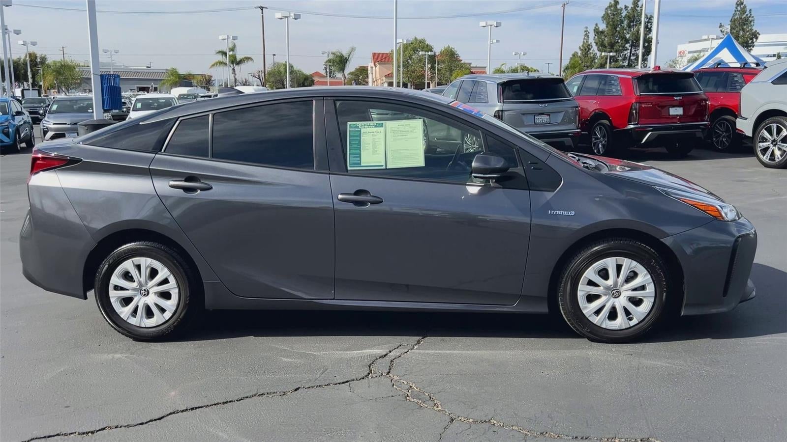 2022 Toyota Prius L Eco