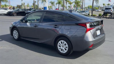 2022 Toyota Prius L Eco