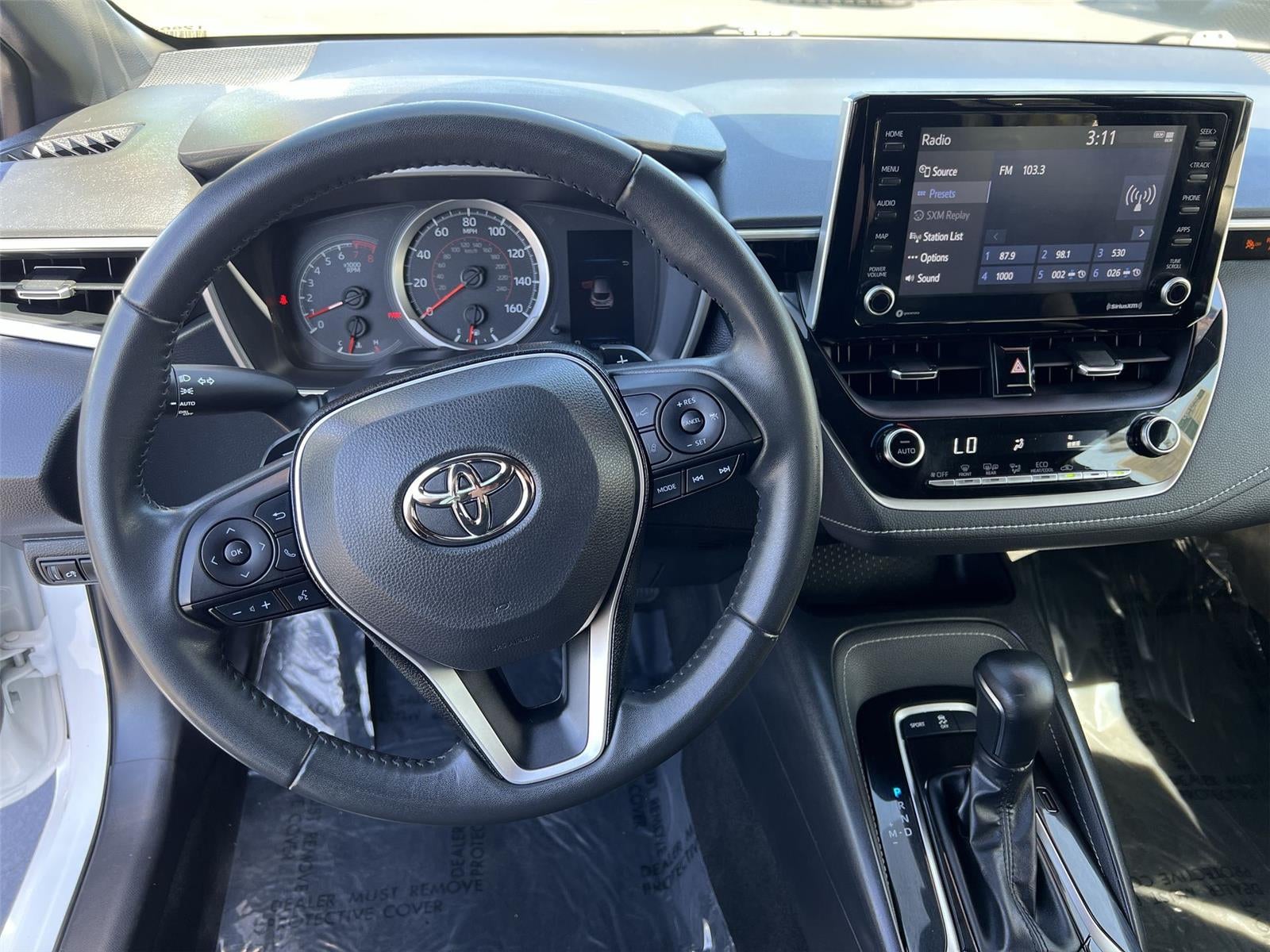 2022 Toyota Corolla Hatchback SE