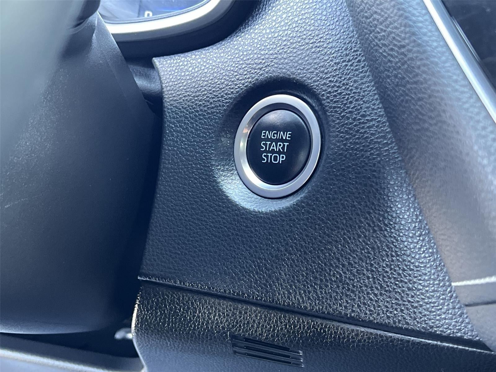 2022 Toyota Corolla Hatchback SE
